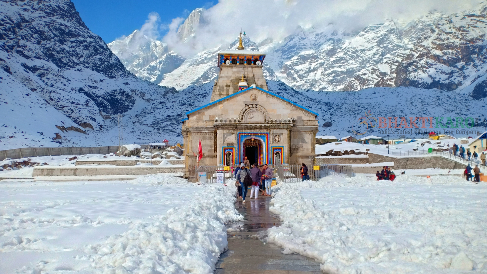 Day 2 GUPTKASHI – SONPRAYAG – KEDARNATH (30 Km + 20 Km trek)