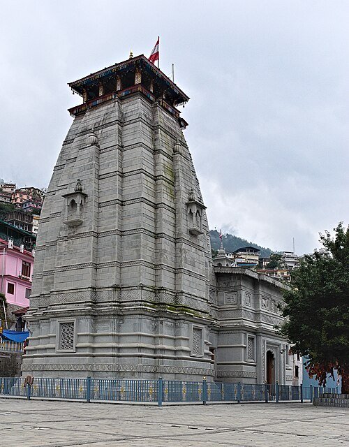 Day 1: Haridwar to Joshimath (Distance: Approx. 275 km | Travel Duration: 8–9 Hours)